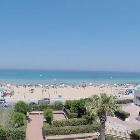 Mare Delux